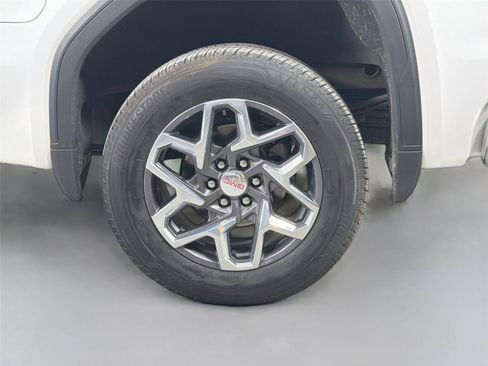 Used 2024 GMC Sierra 1500 SLT w/ SLT Convenience Package AWD/4WD image 27