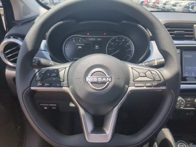 Used 2025 Nissan Versa SV w/ Trunk Package FWD image 29