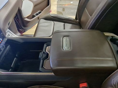 Used 2025 RAM 1500 Limited w/ Bed Utility Group image 20