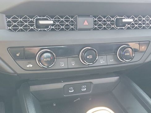 Used 2025 Honda Accord SE image 25