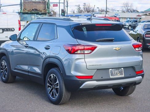 New 2026 Chevrolet TrailBlazer LT image 2