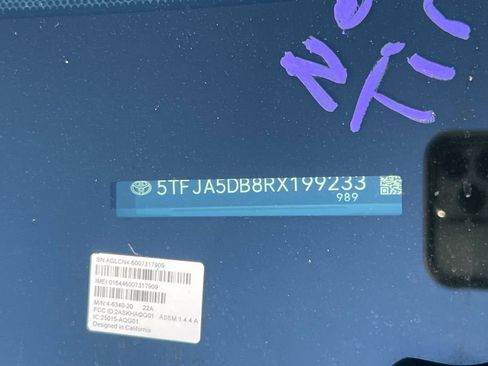 Certified 2024 Toyota Tundra Limited image 10