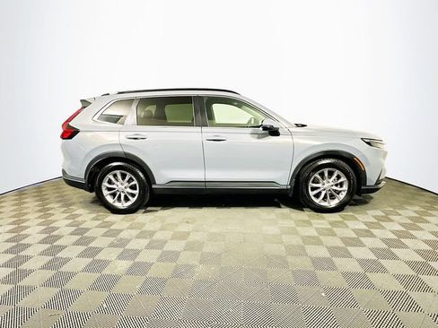 Used 2023 Honda CR-V EX-L image 9