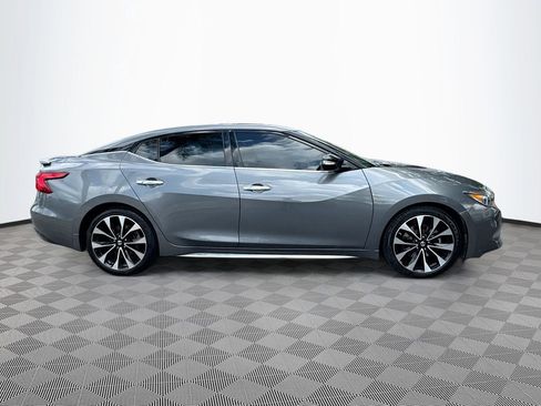 Used 2018 Nissan Maxima SR image 5