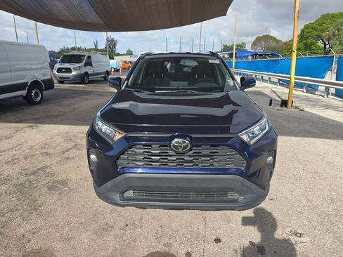 Used 2021 Toyota RAV4 XLE image 2