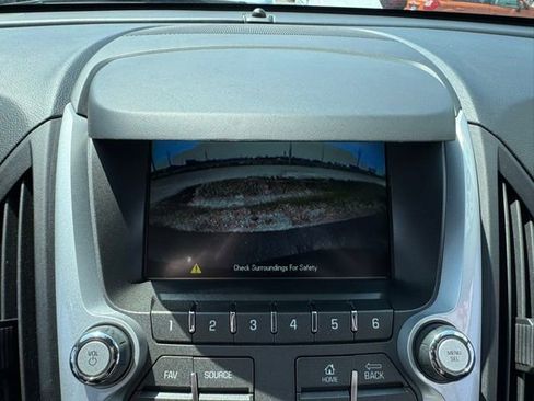 Used 2012 Chevrolet Equinox LT w/ Driver Convenience Package AWD/4WD image 4