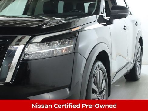 Certified 2023 Nissan Pathfinder SL w/ SL Premium Package AWD/4WD image 7