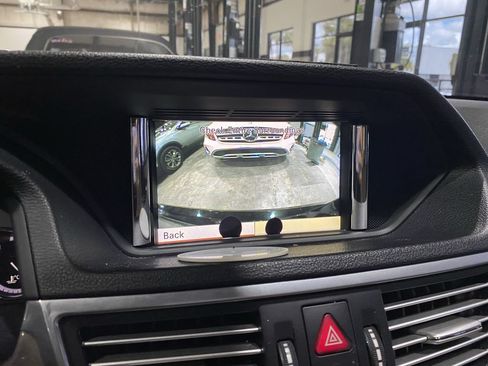 Used 2011 Mercedes-Benz E 350 Sedan image 6