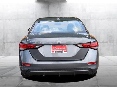 Certified 2025 Nissan Sentra SV FWD image 5