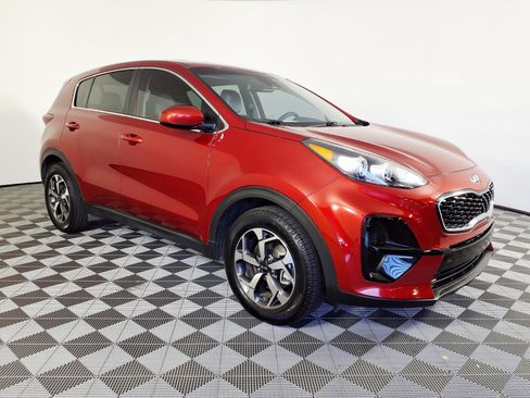 Used 2020 Kia Sportage LX FWD image 3