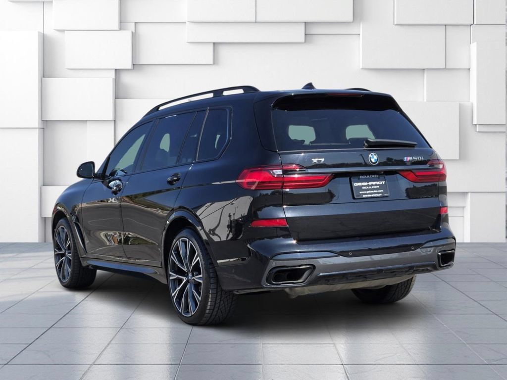 Used 2021 BMW X7 M50i AWD/4WD image 5