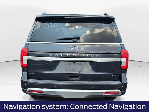 Used 2024 Ford Expedition Max XLT RWD image 5