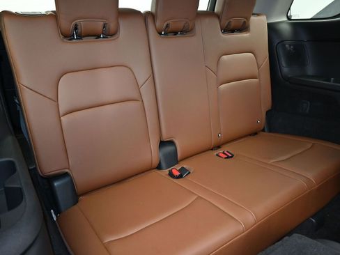 Used 2023 Nissan Pathfinder Platinum image 59