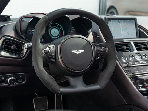 Used 2023 Aston Martin DBS Superleggera Volante RWD image 11