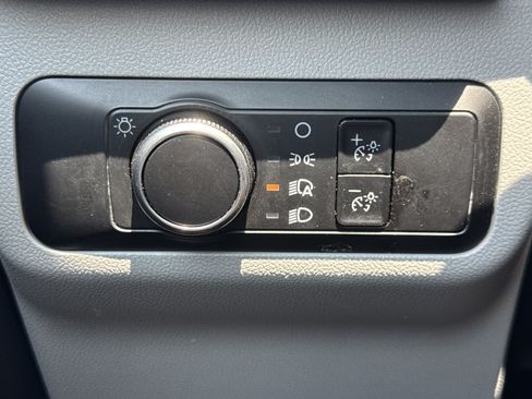 Used 2025 Ford Escape Active FWD image 14