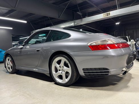 Used 2002 Porsche 911 Carrera 4S AWD/4WD image 2