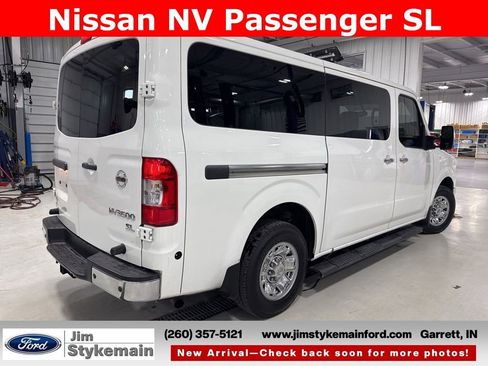 Used 2019 Nissan NV 3500 SL RWD image 8