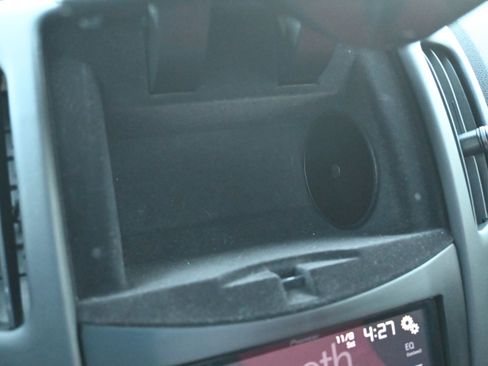 Used 2015 Nissan 370Z NISMO image 62