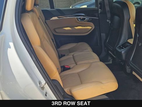 Used 2018 Volvo XC90 T6 Momentum w/ Convenience Package AWD/4WD image 26