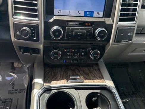 Used 2017 Ford F250 Lariat AWD/4WD image 27