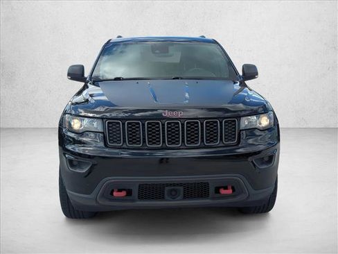 Used 2018 Jeep Grand Cherokee Trailhawk AWD/4WD image 2