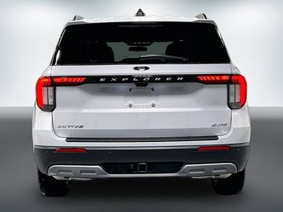 New 2026 Ford Explorer Active w/ Active Comfort Package