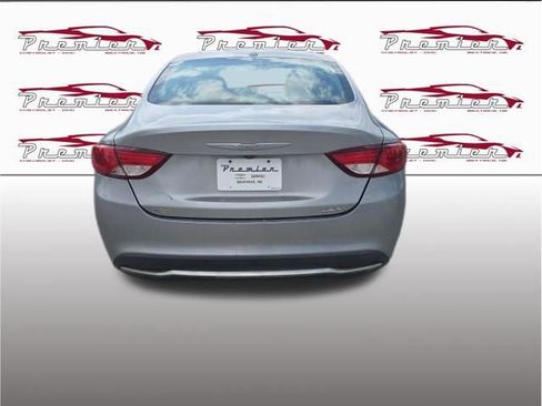 Used 2015 Chrysler 200 Limited w/ Convenience Group FWD image 6