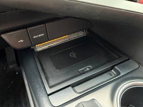 Used 2020 Toyota Camry XSE w/ Navigation Package FWD image 31