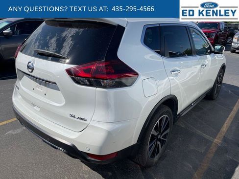 Used 2020 Nissan Rogue SL w/ Premium Package AWD/4WD image 4