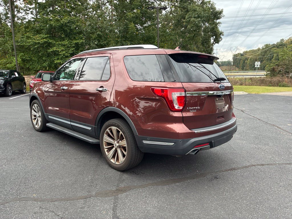 Used 2018 Ford Explorer Limited w/ Equipment Group 301A AWD/4WD image 7