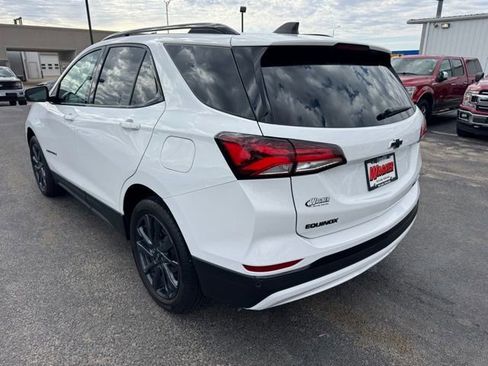 Used 2024 Chevrolet Equinox RS w/ RS Leather Package AWD/4WD image 5