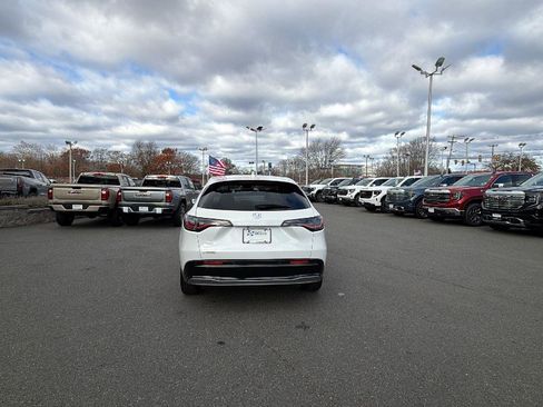 Used 2024 Honda HR-V EX-L image 6