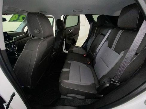 Used 2024 Chevrolet Blazer LT w/ Convenience Package FWD image 28