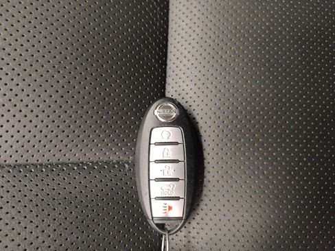 Used 2015 Nissan Murano SL AWD/4WD image 32