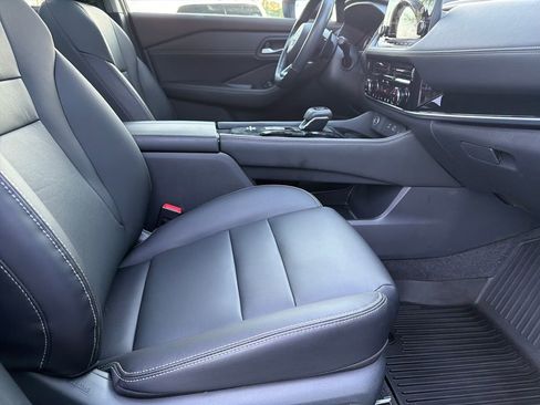 Used 2023 Nissan Rogue SL w/ SL Premium Package FWD image 39