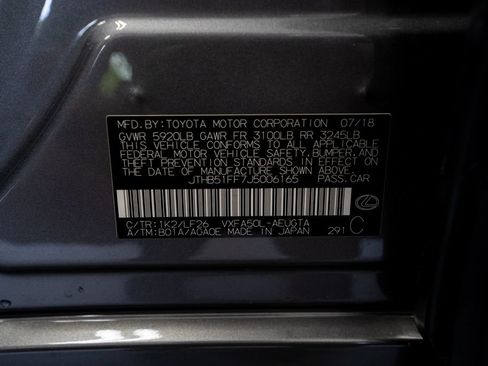 Used 2018 Lexus LS 500 F Sport w/ Accessory Package (Z2) RWD image 53