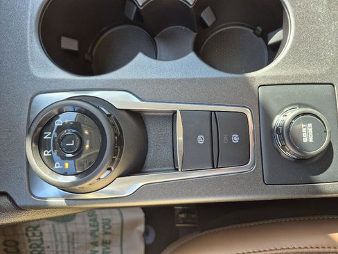 New 2025 Ford Bronco Sport Outer Banks w/ Outer Banks Tech Package+ AWD/4WD image 25