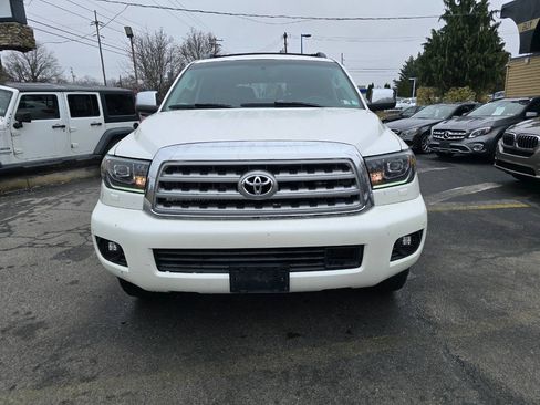 Used 2013 Toyota Sequoia Platinum AWD/4WD image 8