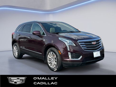 Used 2018 Cadillac XT5 Luxury w/ Driver Awareness Package AWD/4WD image 7