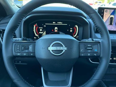 New 2025 Nissan Rogue Platinum w/ Tech Package image 21