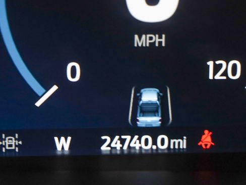 Used 2023 Ford F150 Lariat image 18