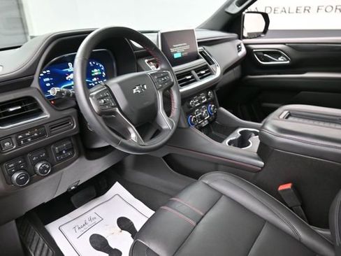 Used 2024 Chevrolet Suburban RST w/ Sport Performance Package AWD/4WD image 18