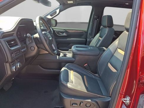 Used 2024 GMC Yukon AT4 w/ Technology Package AWD/4WD image 16