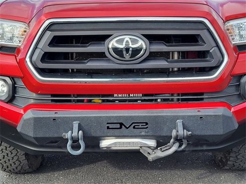 Used 2021 Toyota Tacoma SR5 image 12