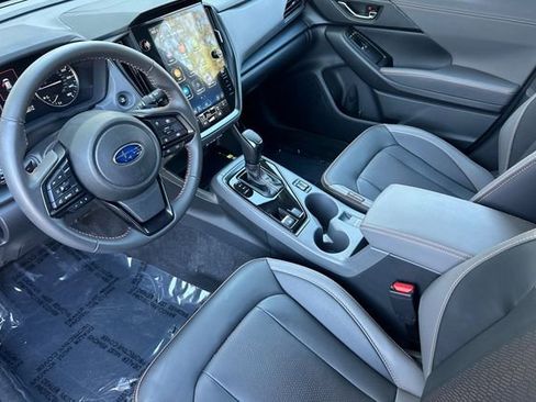 Used 2025 Subaru Crosstrek 2.5i Limited w/ Popular Package #4A image 10