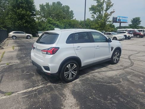 Used 2022 Mitsubishi Outlander Sport ES FWD image 5