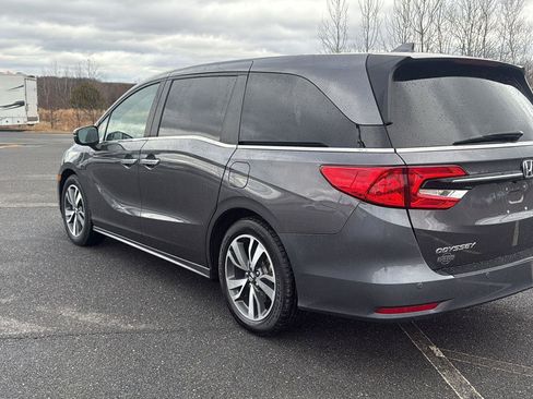 Used 2022 Honda Odyssey Touring image 11