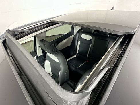 New 2026 Volkswagen Taos SEL AWD/4WD image 21