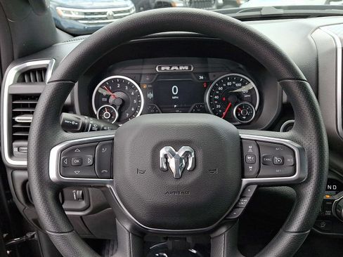 New 2026 RAM 1500 Express AWD/4WD image 13