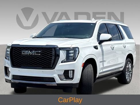 Used 2023 GMC Yukon Denali Ultimate AWD/4WD image 3